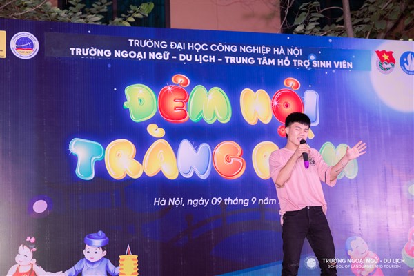 Đêm hội Trăng Rằm – Đón Tết Trung thu tại Trung tâm Hỗ trợ sinh viên